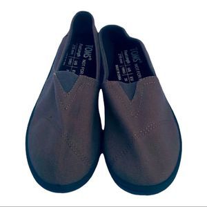 Toms shoes canvas round tie slip on kids 3 women’s 5.5